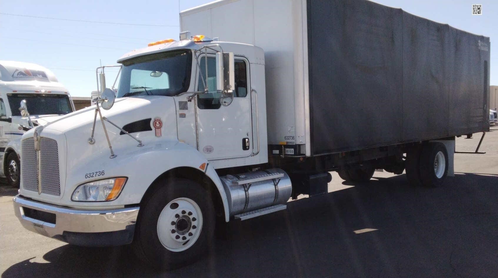 2016 KENWORTH T270 in Phoenix, AZ