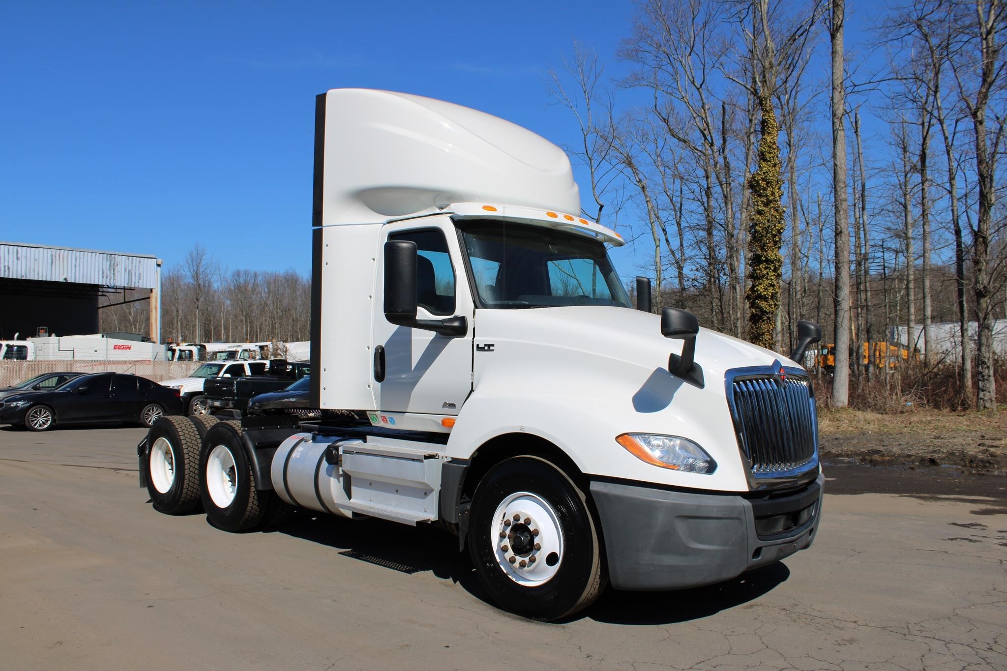 2019 INTERNATIONAL LT in Langhorne, PA