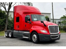 Commercial Vehicles for Farms: Top Trucks and Equipment for Work image