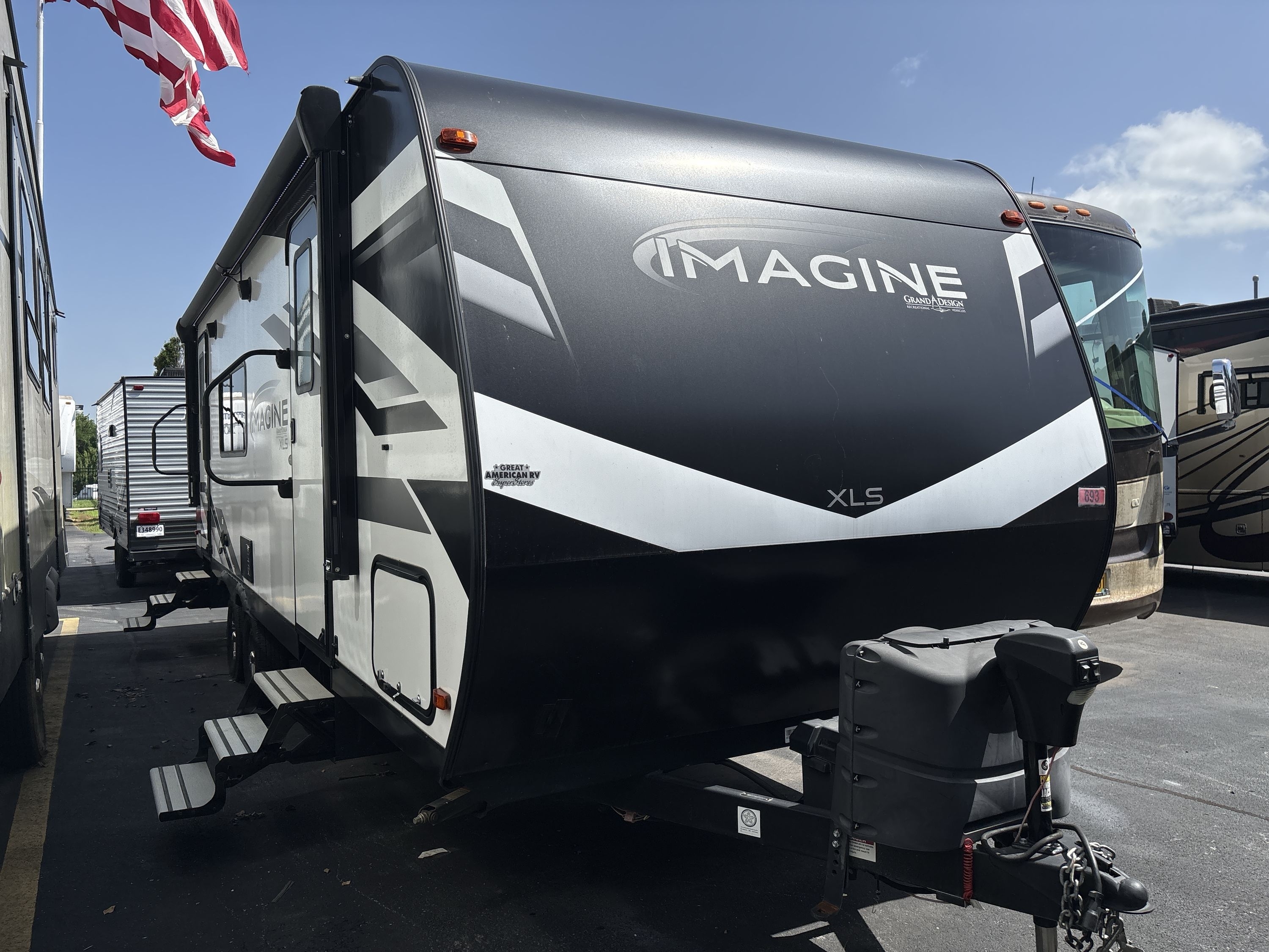 2022 Grand Design IMAGINE XLS 23LDE RV
