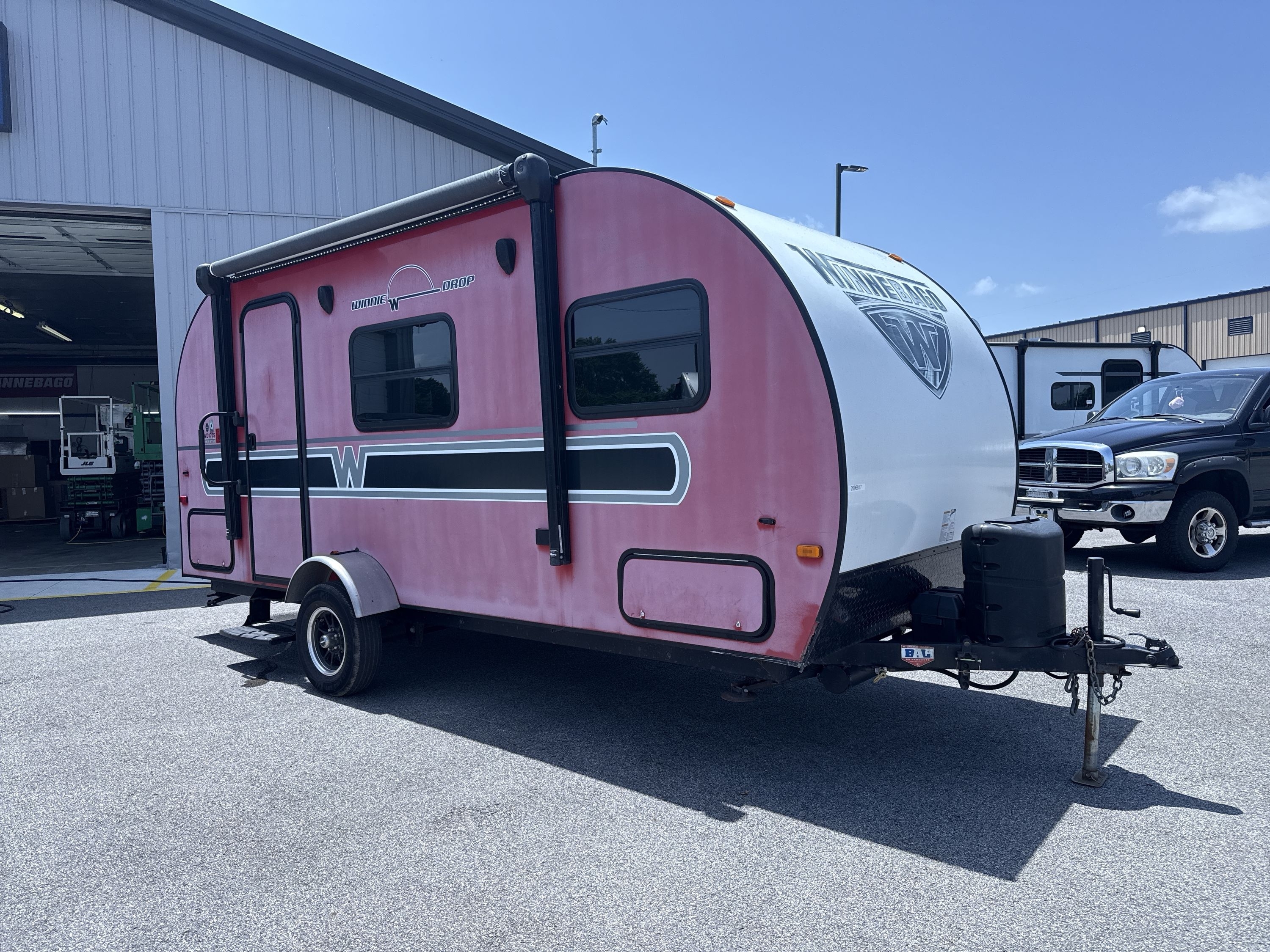 2018 Winnebago MINNIE DROP 170S in elkhart IN