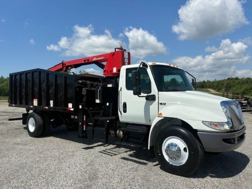 2021 INTERNATIONAL MV in Chatham, VA