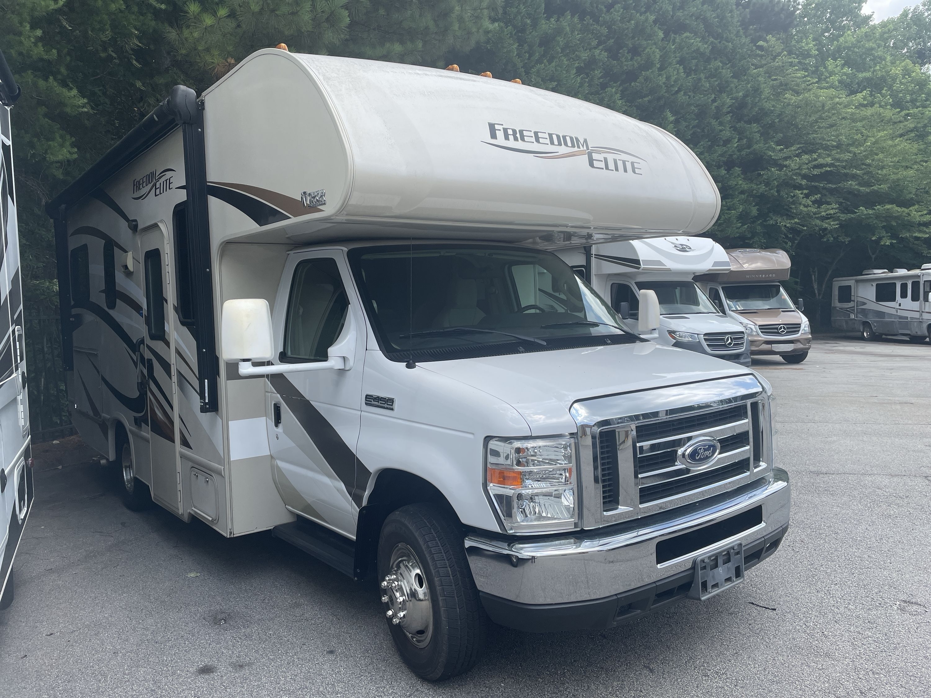 2017 Thor FREEDOM ELITE 23H RV