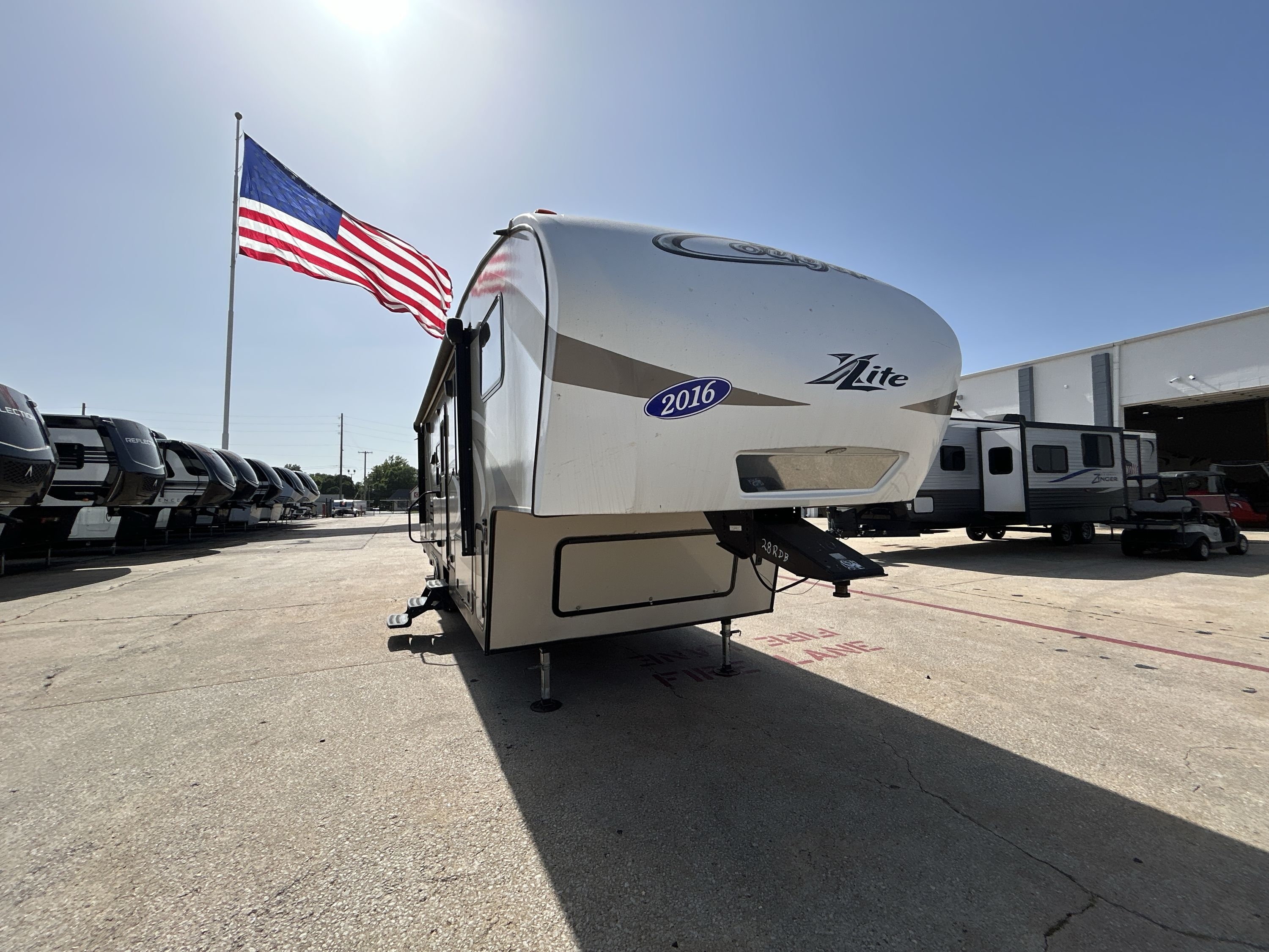 2016 Keystone COUGAR 28RDB RV