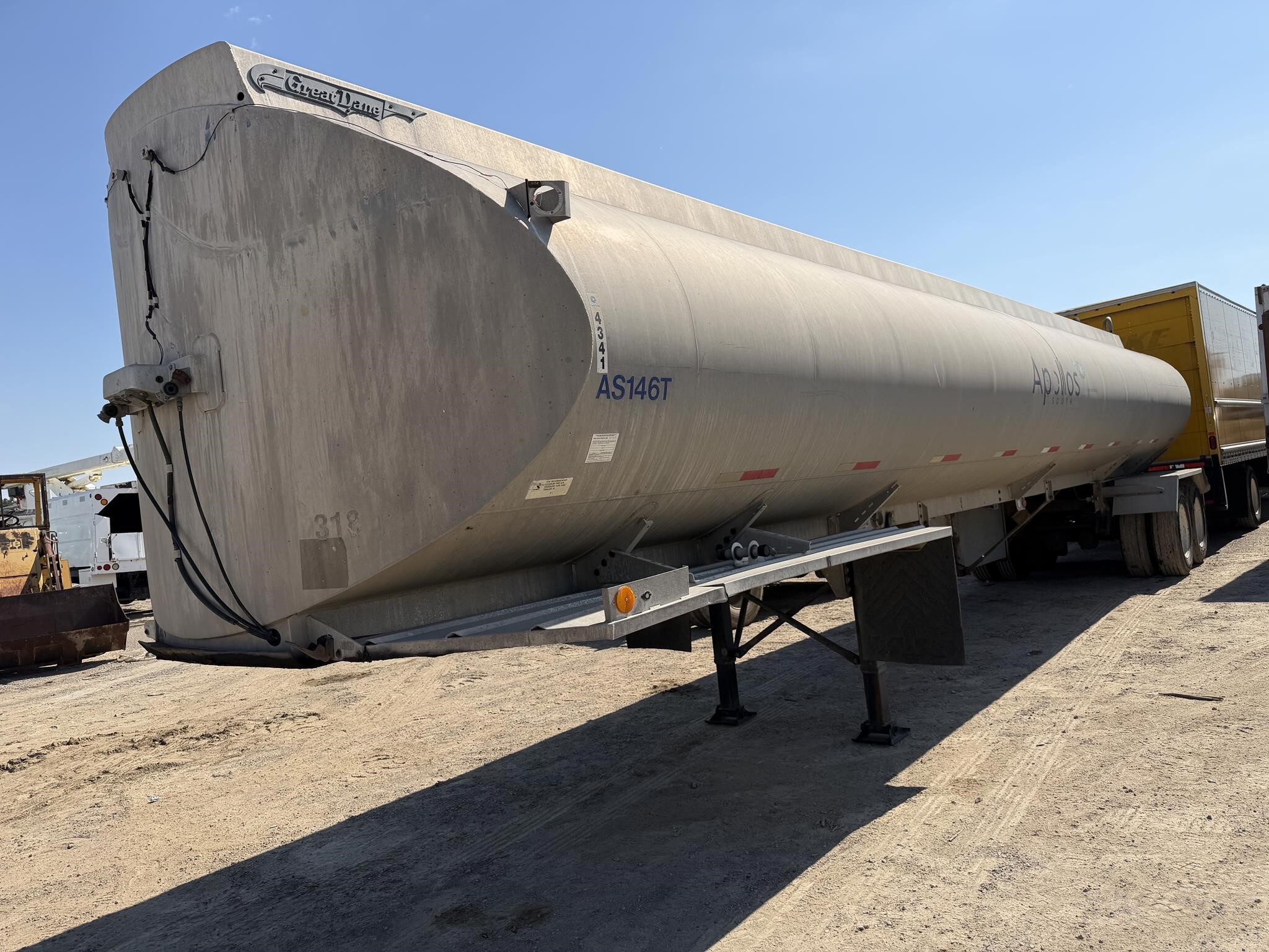 1981 GREAT DANE 9200 GALLON TANK in Covington, TN