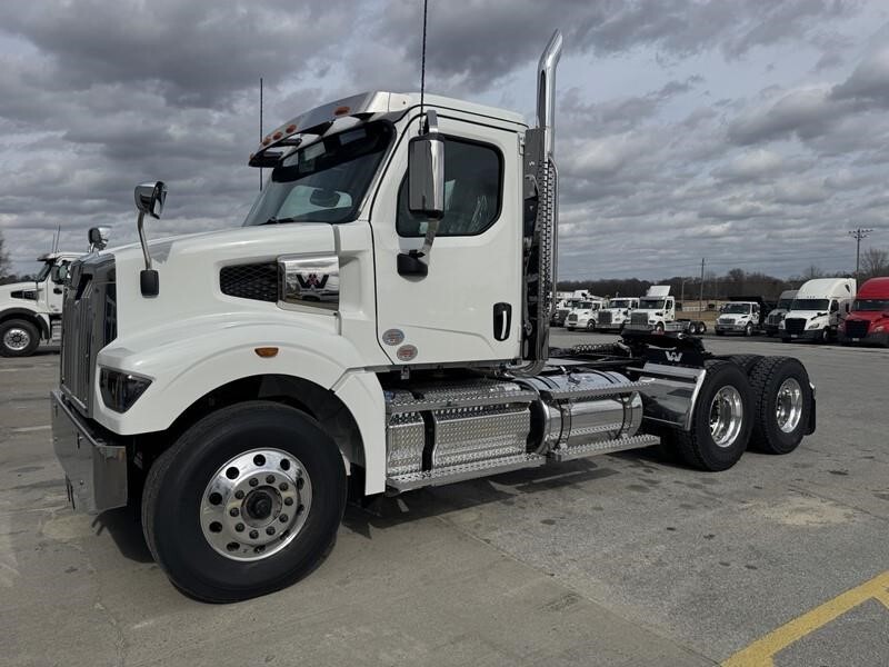 2027 WESTERN STAR 47X in Wilmington, NC