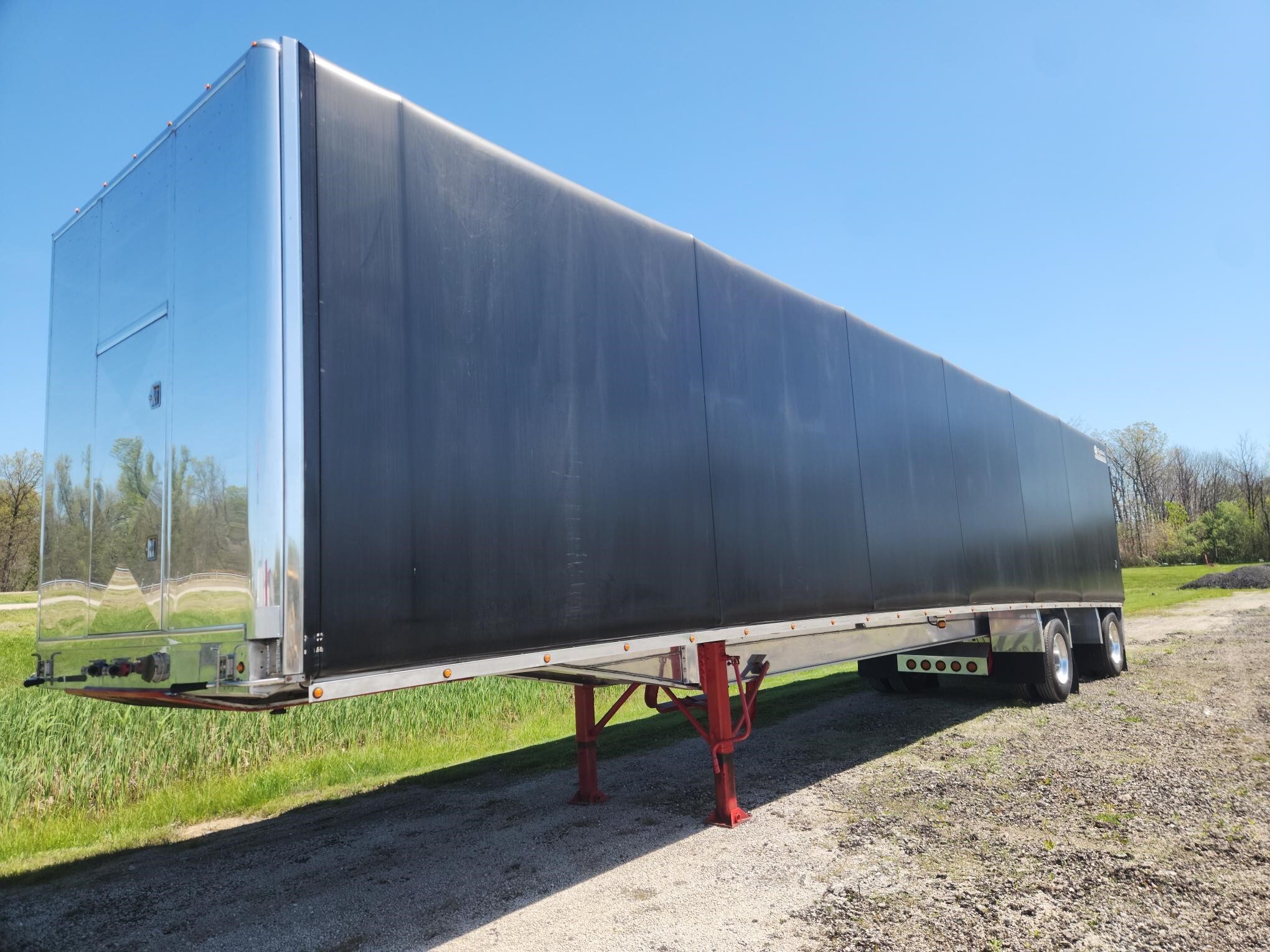 2006 BENSON FLATBED in Youngstown, OH