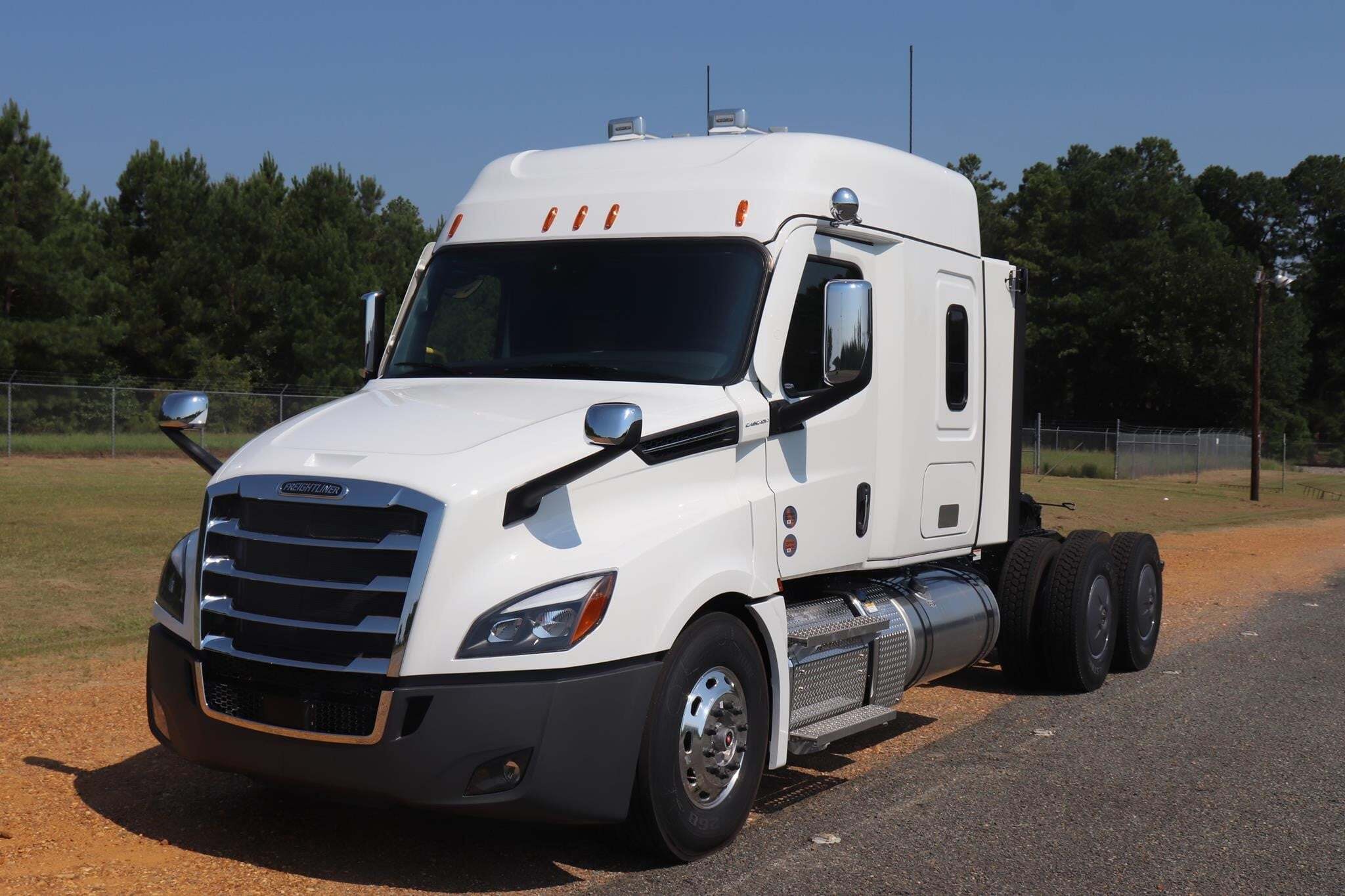 2026 FREIGHTLINER CASCADIA 126 in Texarkana, TX