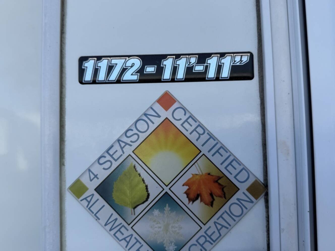 A photo of this 2018 Lance LANCE 1172