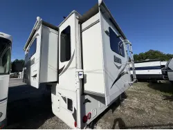 2018 LANCE LANCE 1172