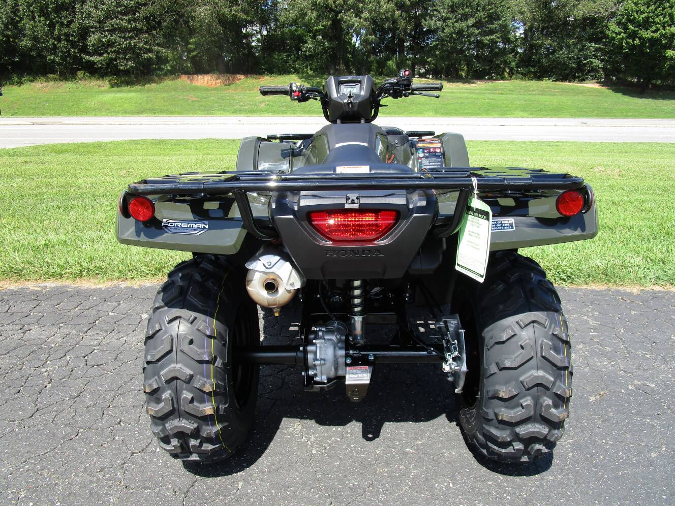 A photo of this 2027 Honda FourTrax Foreman 4x4