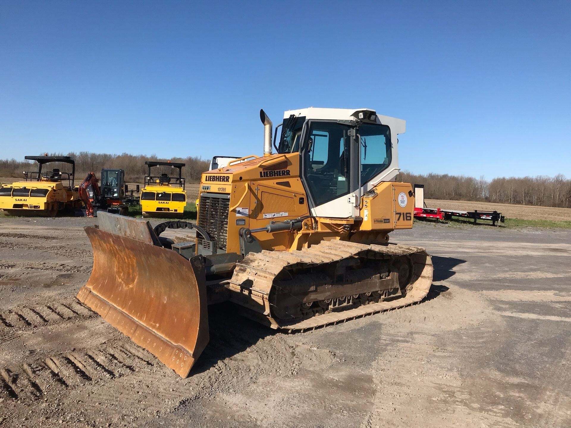 2017 LIEBHERR PR716 LGP in East Syracuse, NY