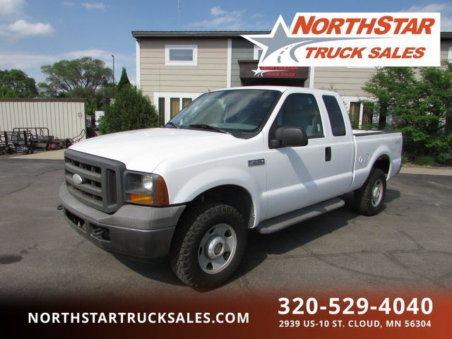 2005 Ford F-250 Super Duty 4x4 Ex Cab Short Bed in Saint Cloud, MN