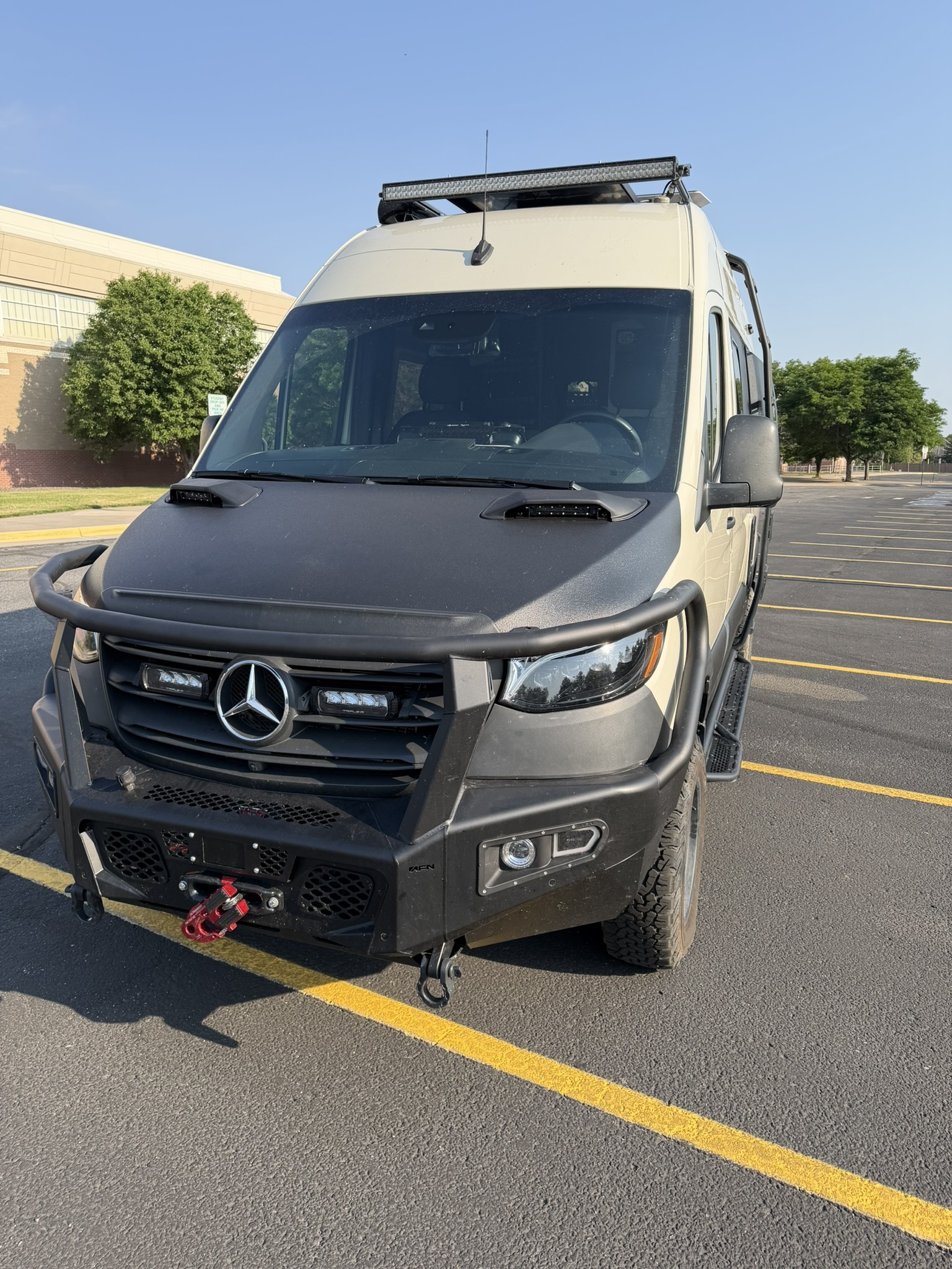 2023 Winnebago REVEL 44E RV