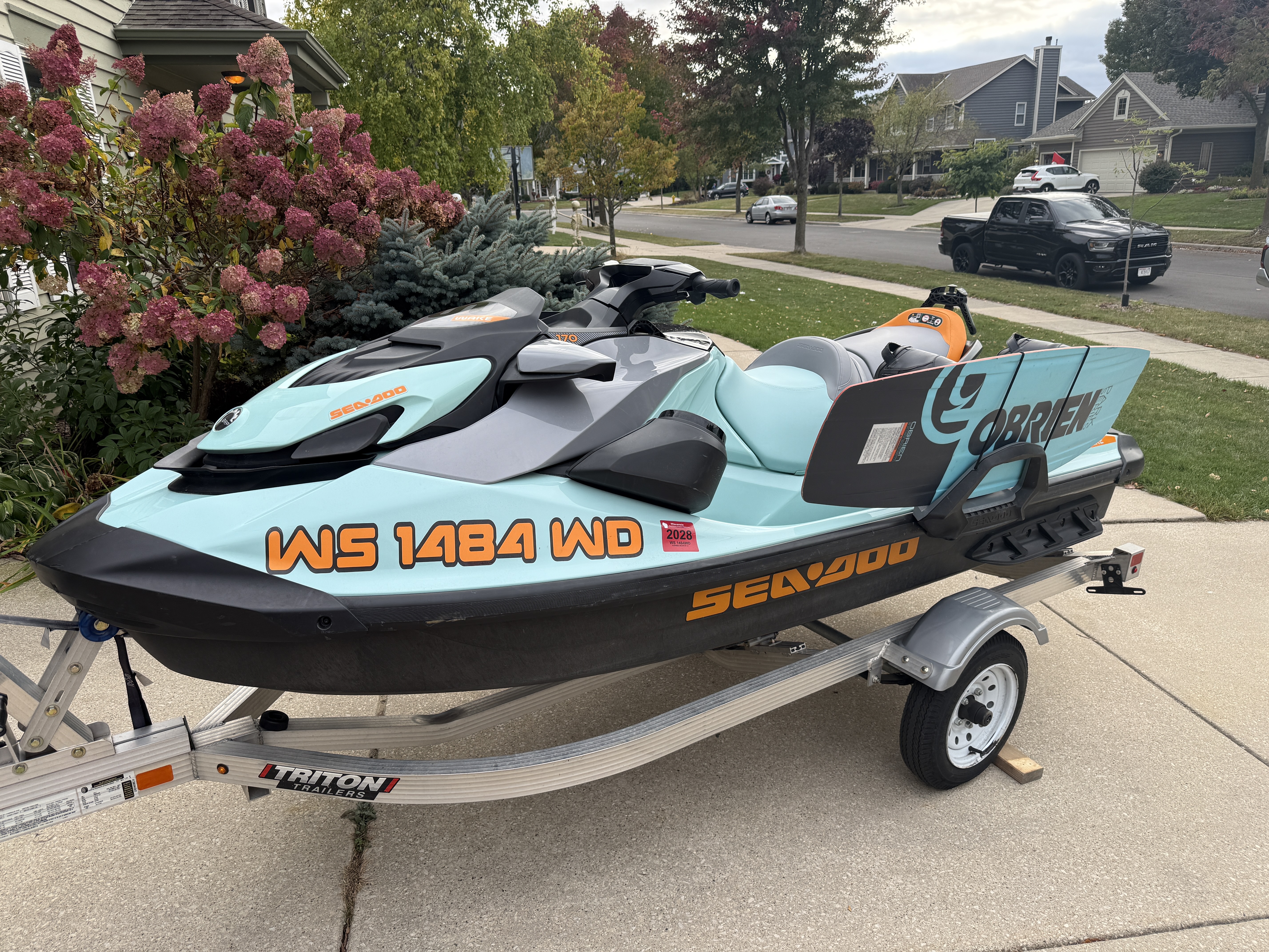 2022 Sea-Doo WAKE 170 BRP PREMIUM AUDIO WITH IDF AND IBR 170 BRP PREMIUM AUDIO WITH IDF AND IBR in Cedarburg, WI