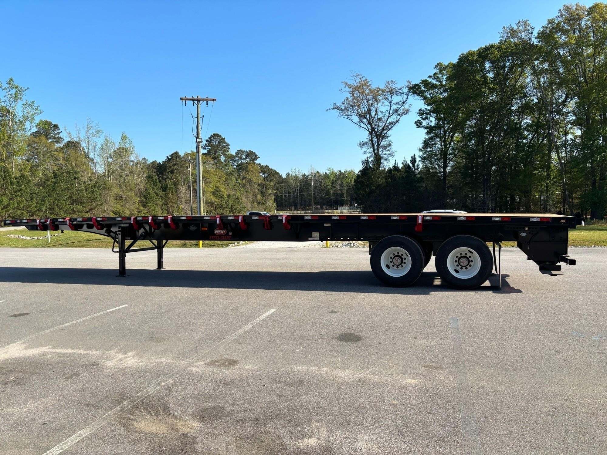 2027 DORSEY 45' X 102" X STEEL LIFT HAULER FLATBED in Saint George, SC