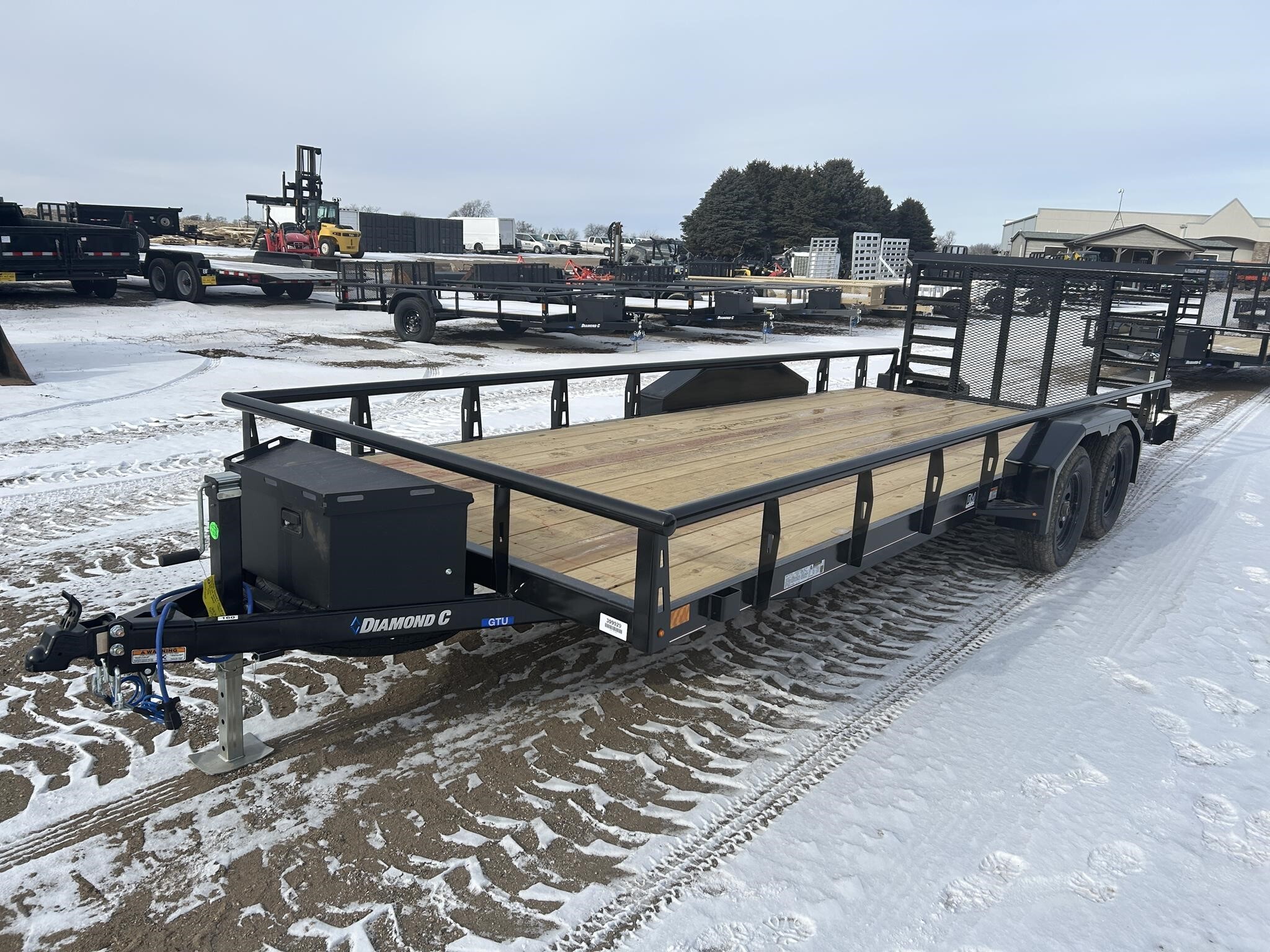 2026 DIAMOND C GTU 83"X20' 7K TA UTILITY FLATBED TRAILER in Pecatonica, IL