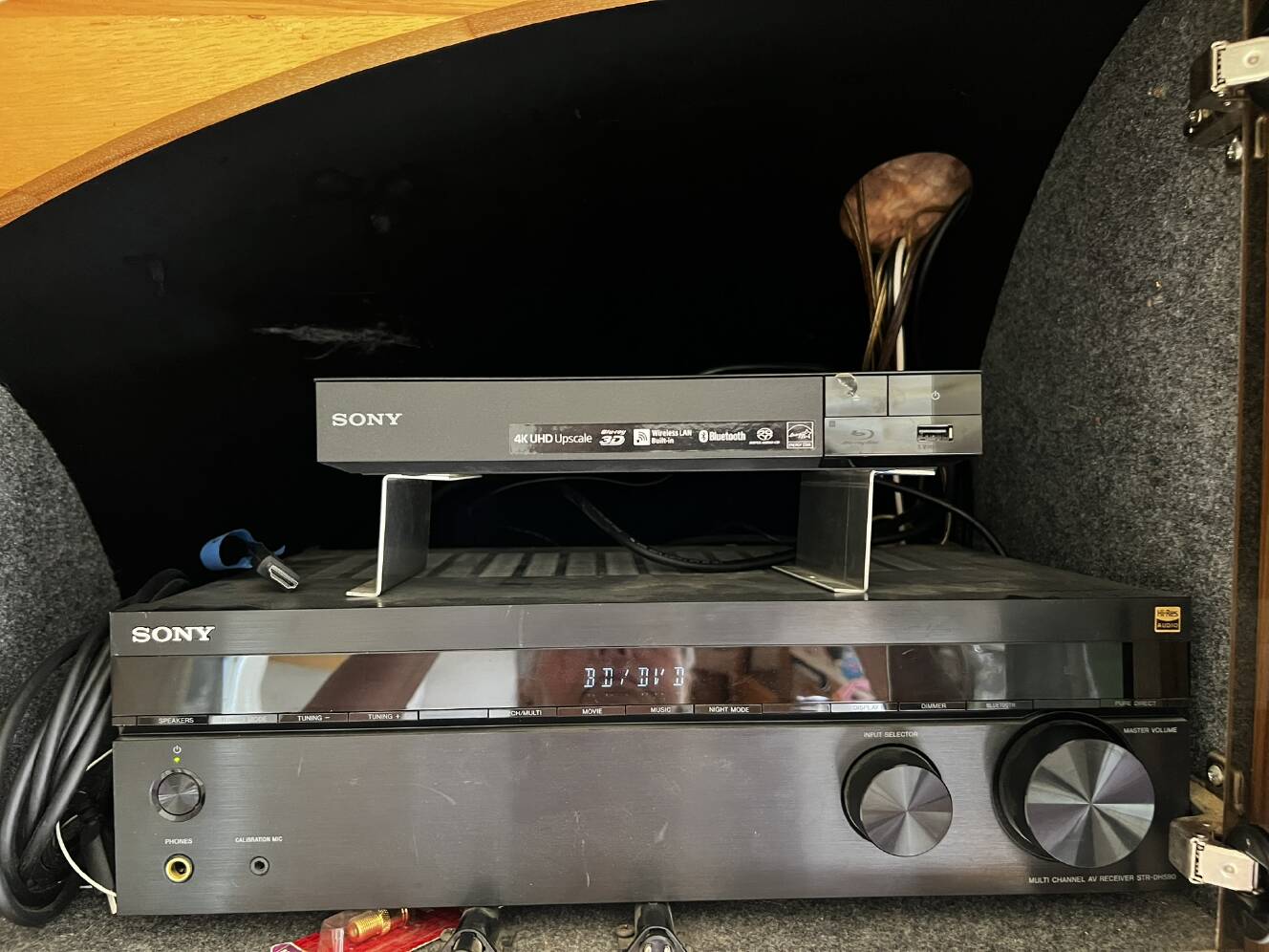A photo of this 2004 Airstream CLASSIC 34