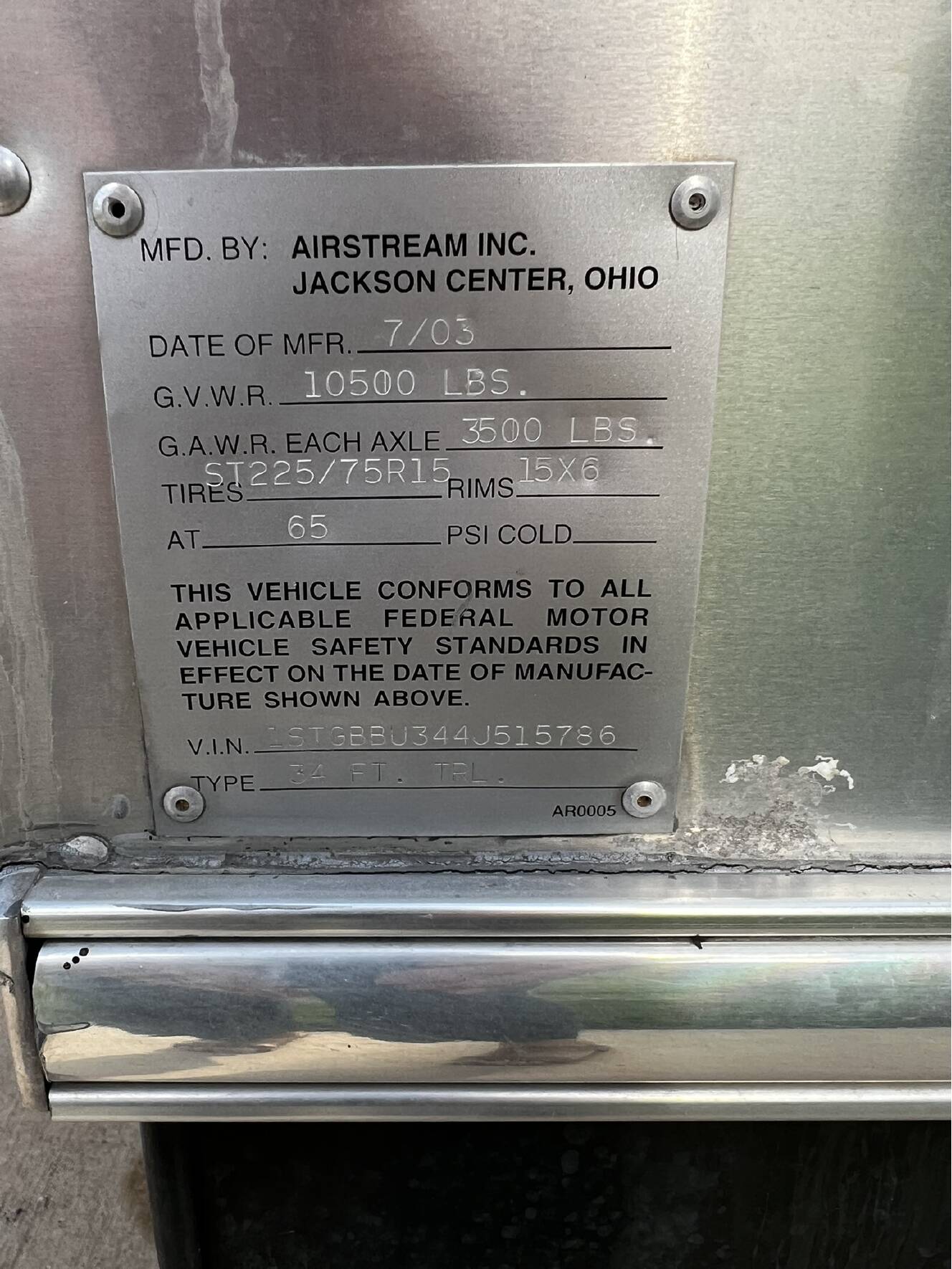 A photo of this 2004 Airstream CLASSIC 34