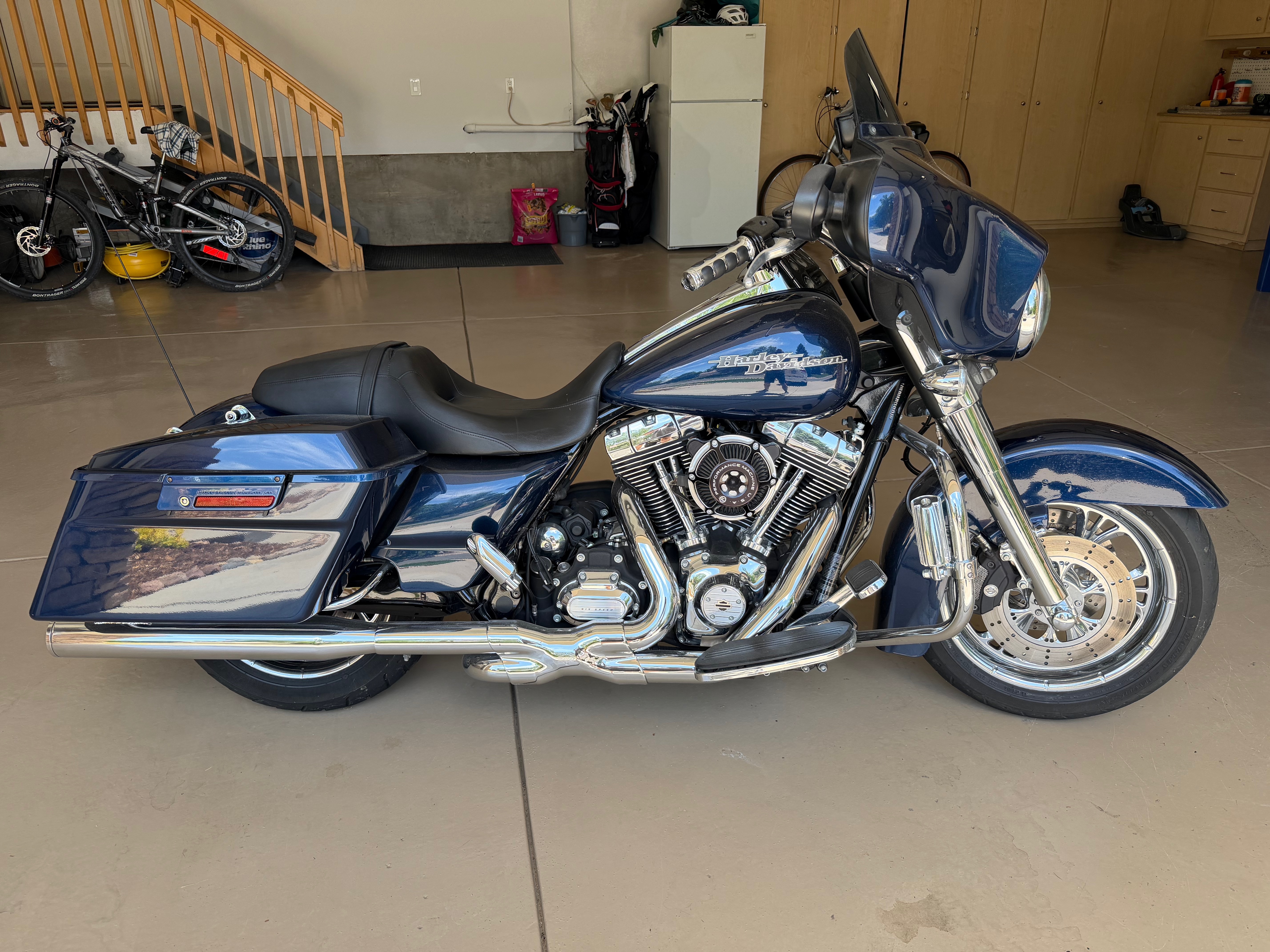 2012 Harley-Davidson STREET GLIDE BASE BASE in Lone Tree, CO
