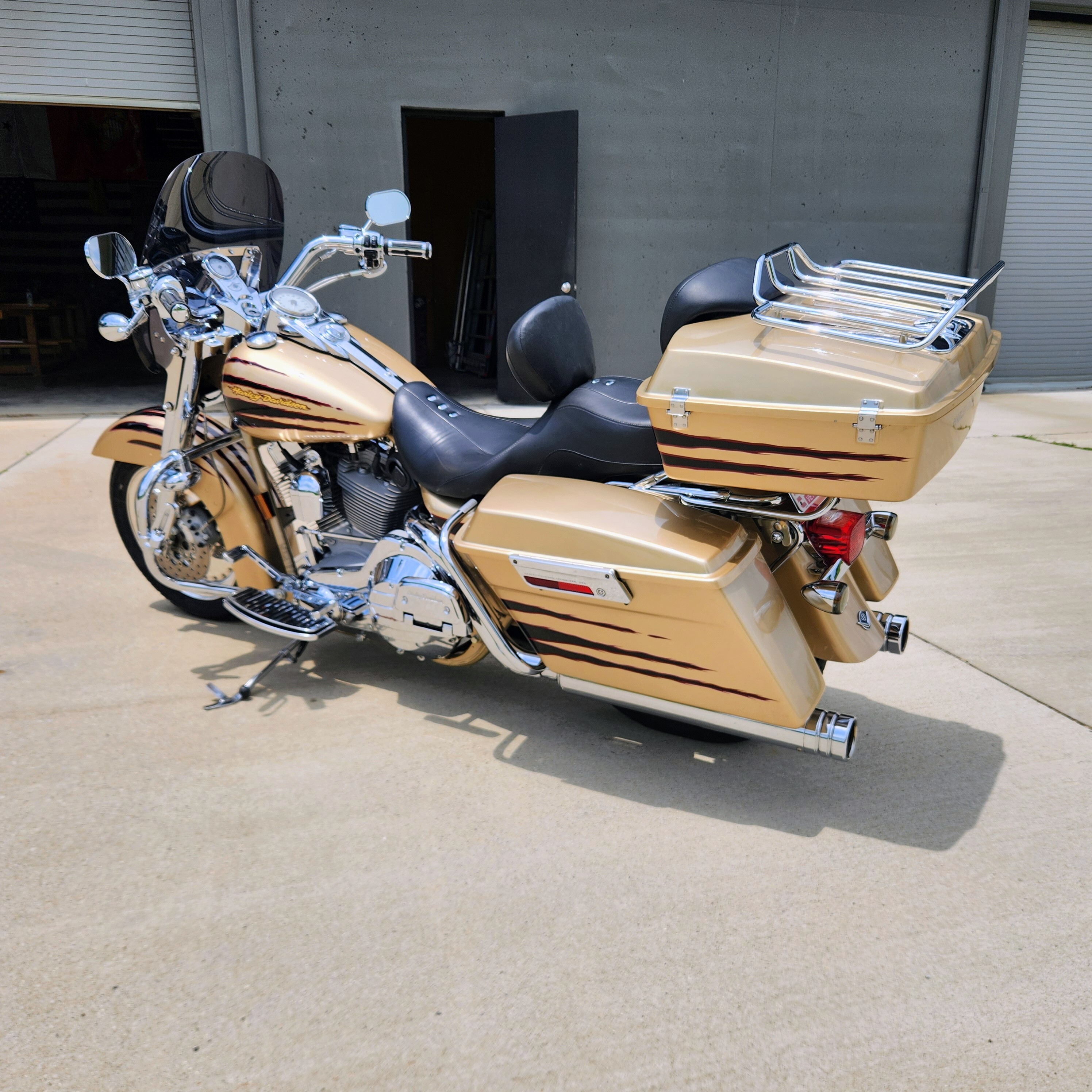 2003 Harley-Davidson ROAD KING CVO CVO in Lexington, KY