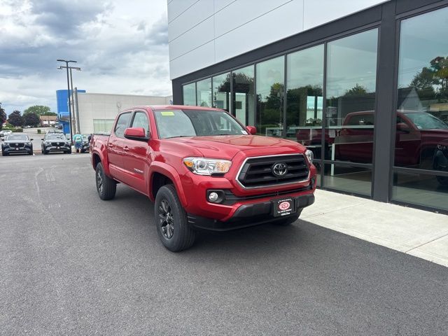 2022 TOYOTA TACOMA in Seekonk, MA