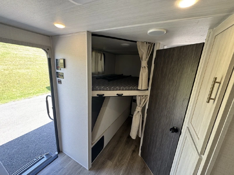 2027 FOREST RIVER R POD UN-MAPPED 26BH