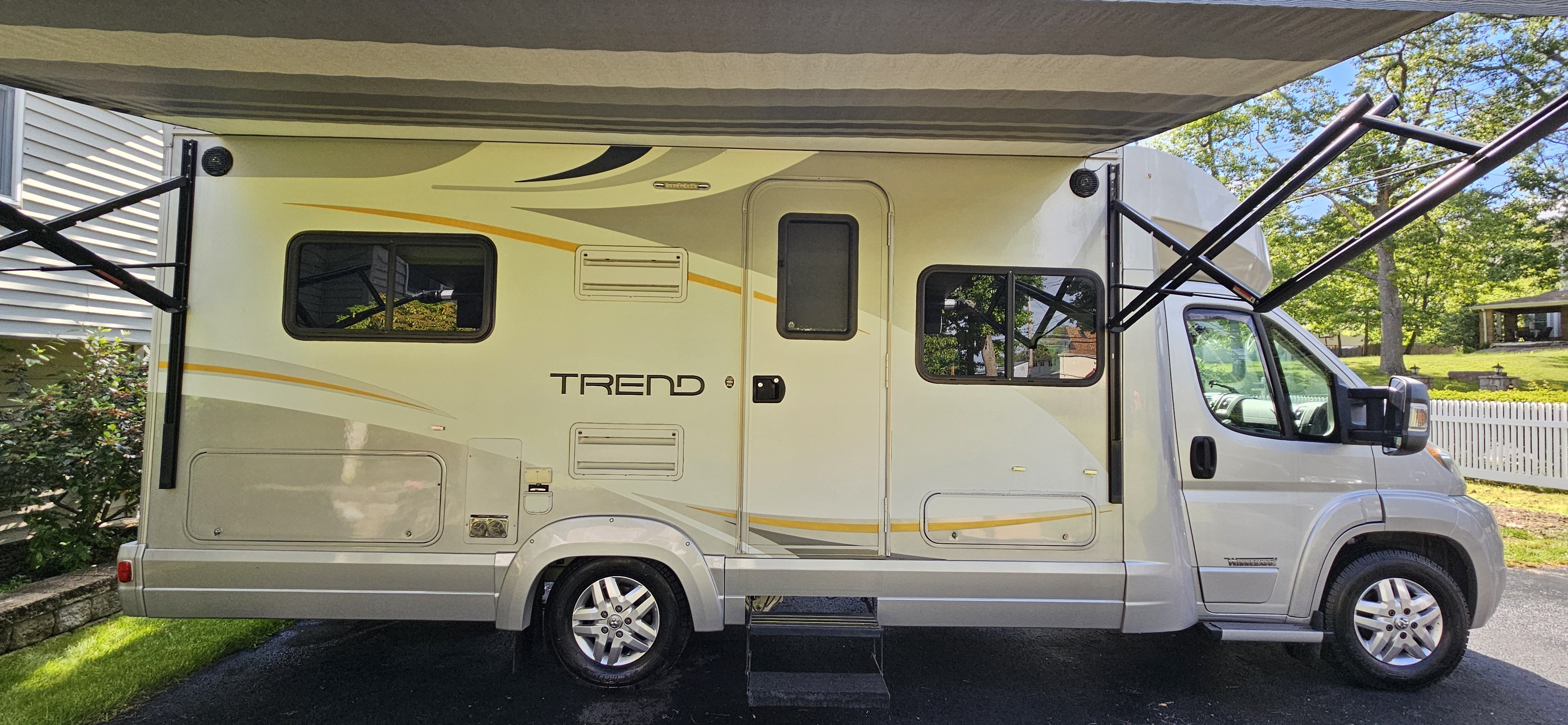 2016 Winnebago TREND 623L in east haven CT