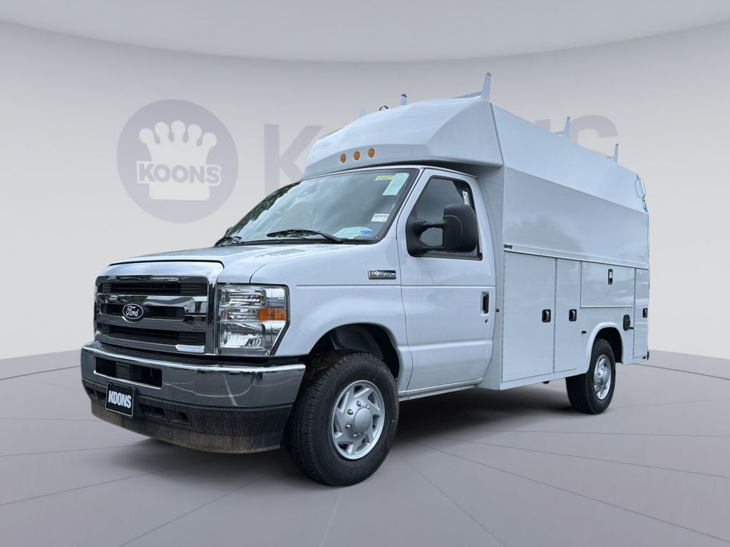 2026 Ford E-350SD in Woodbridge, VA