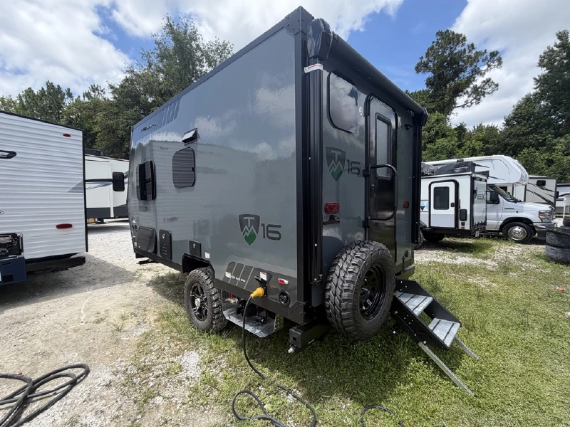2027 TRAILMANOR TM 16