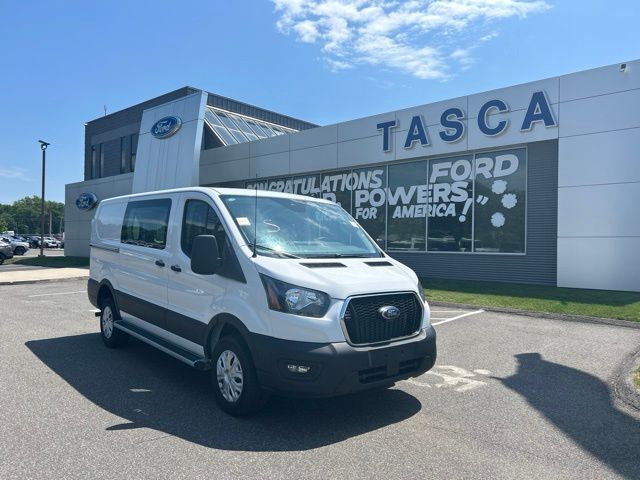 2025 FORD TRANSIT 250 in Berlin, CT