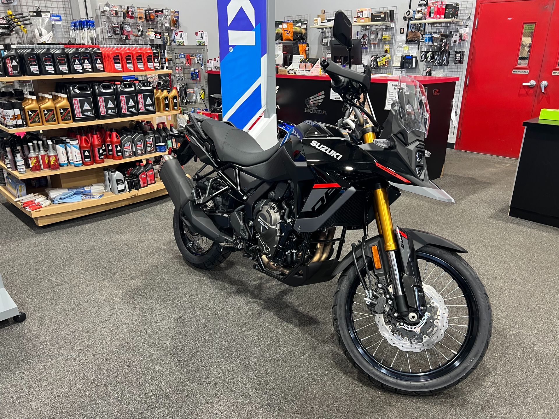 2025 Suzuki V-Strom 800DE 800DE in Moon Township, PA