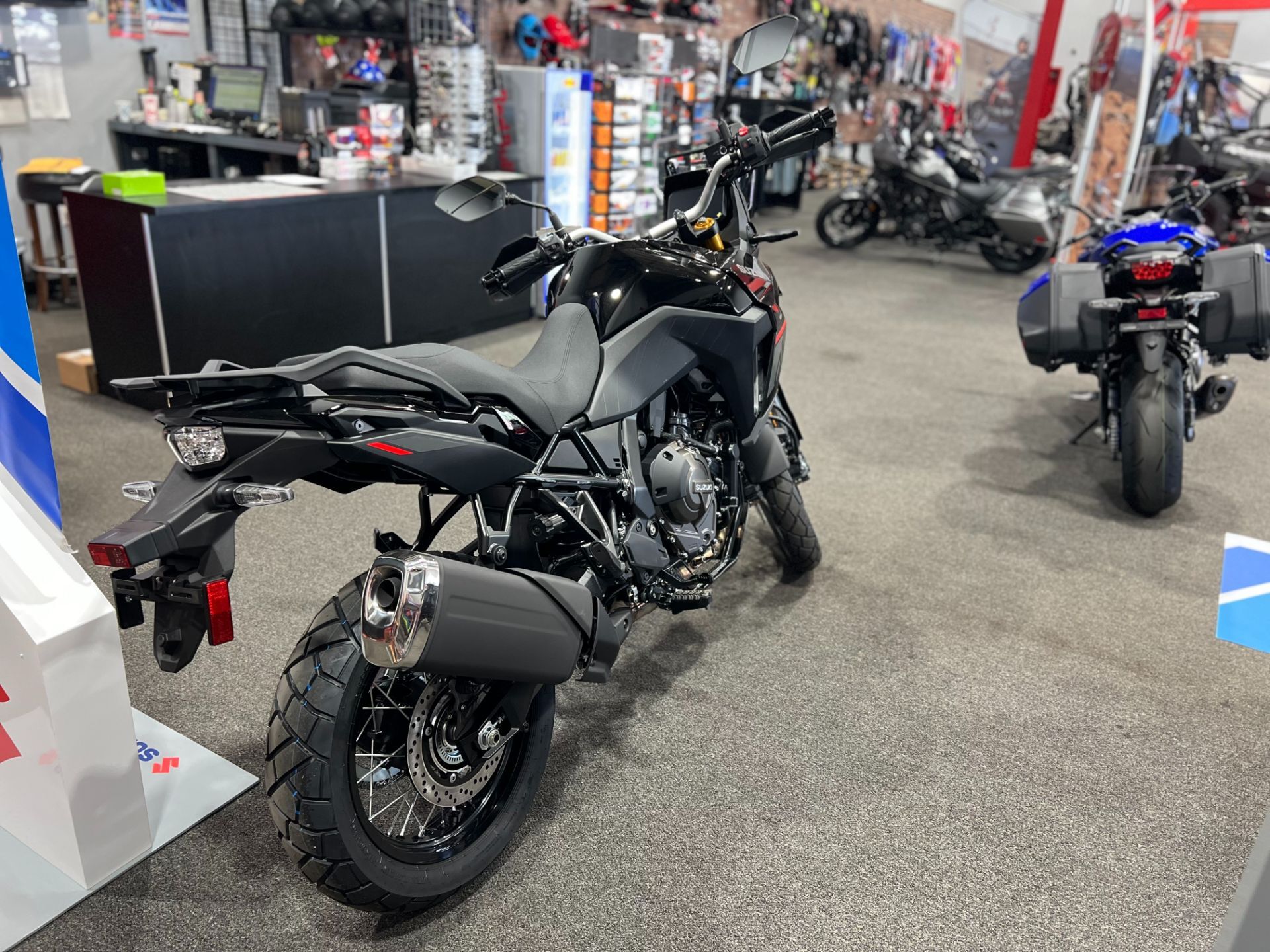 2025 Suzuki V-Strom 800DE in moon township PA