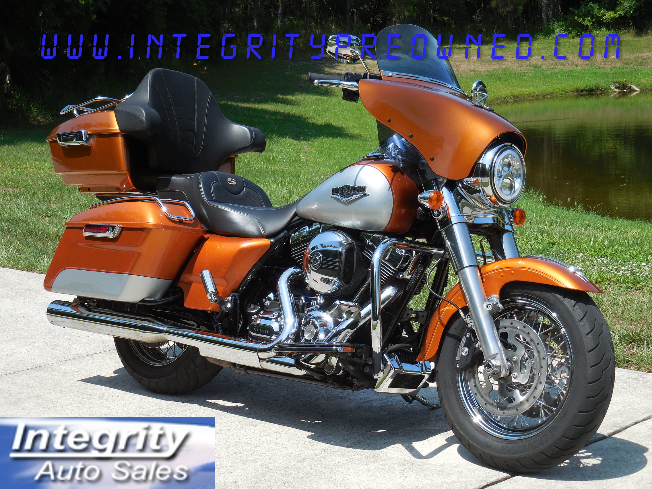 2014 Harley-Davidson ROAD KING in Port Orange, FL