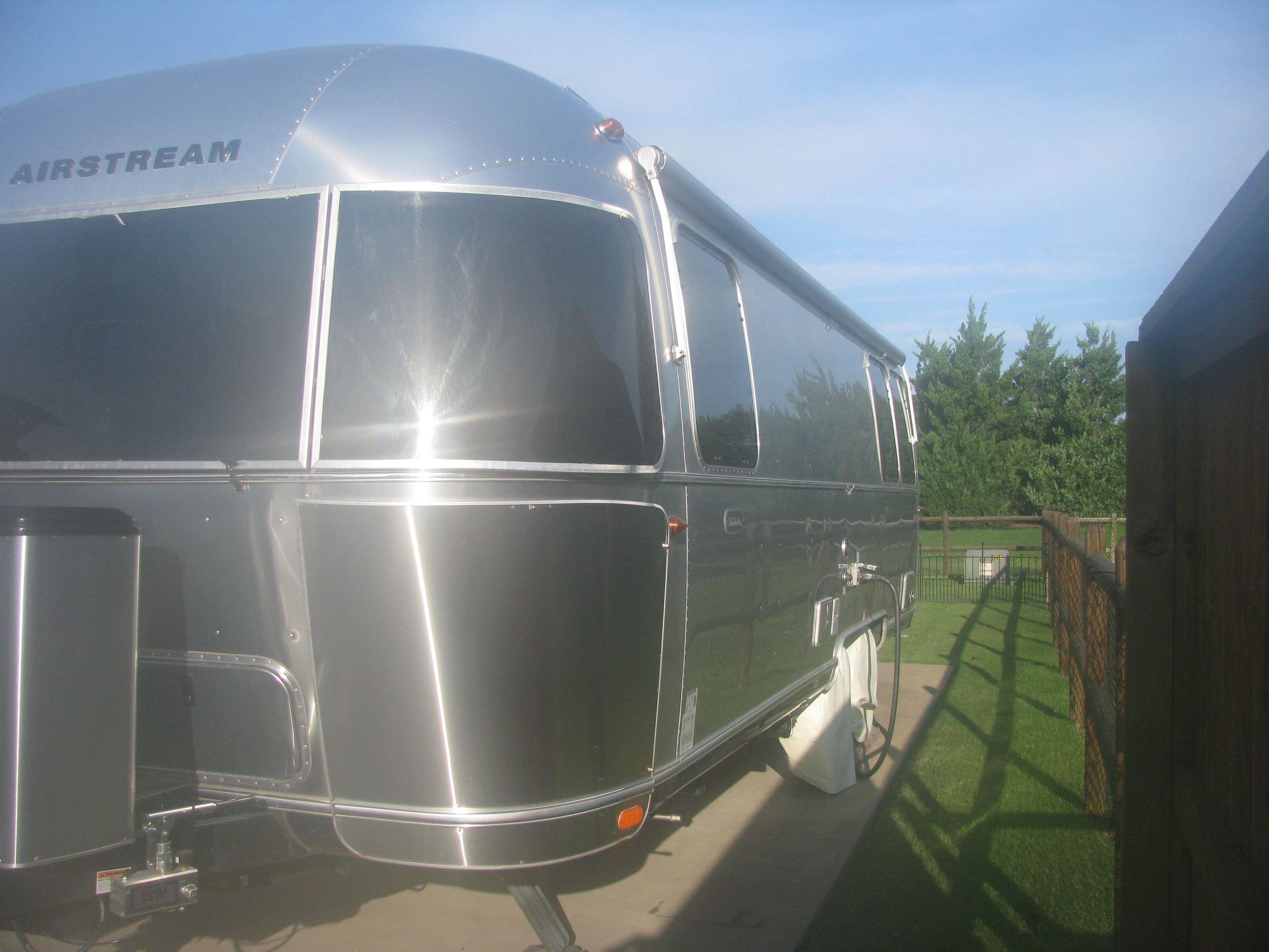 2022 Airstream GLOBETROTTER 27FBQ in broken arrow OK