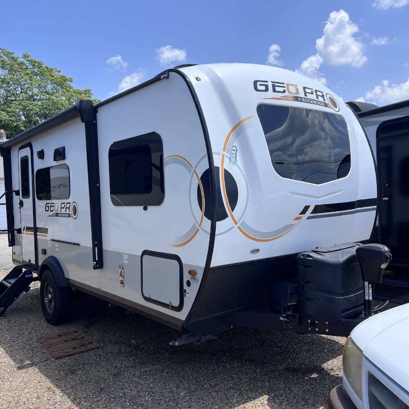 A photo of this 2023 Forest River Geo Pro 19FBS