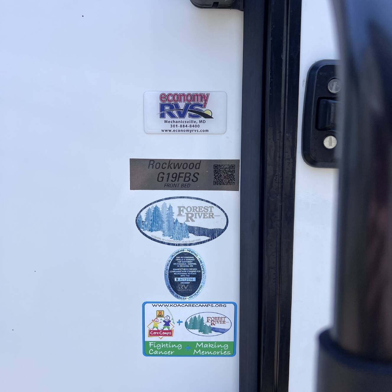 A photo of this 2023 Forest River Geo Pro 19FBS