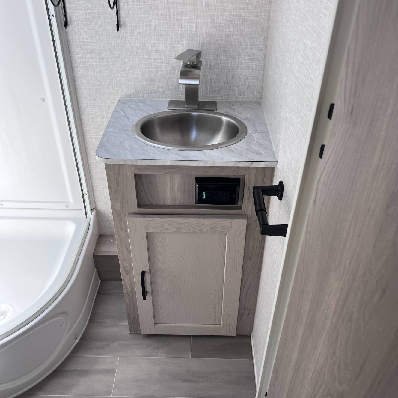 A photo of this 2023 Forest River Geo Pro 19FBS
