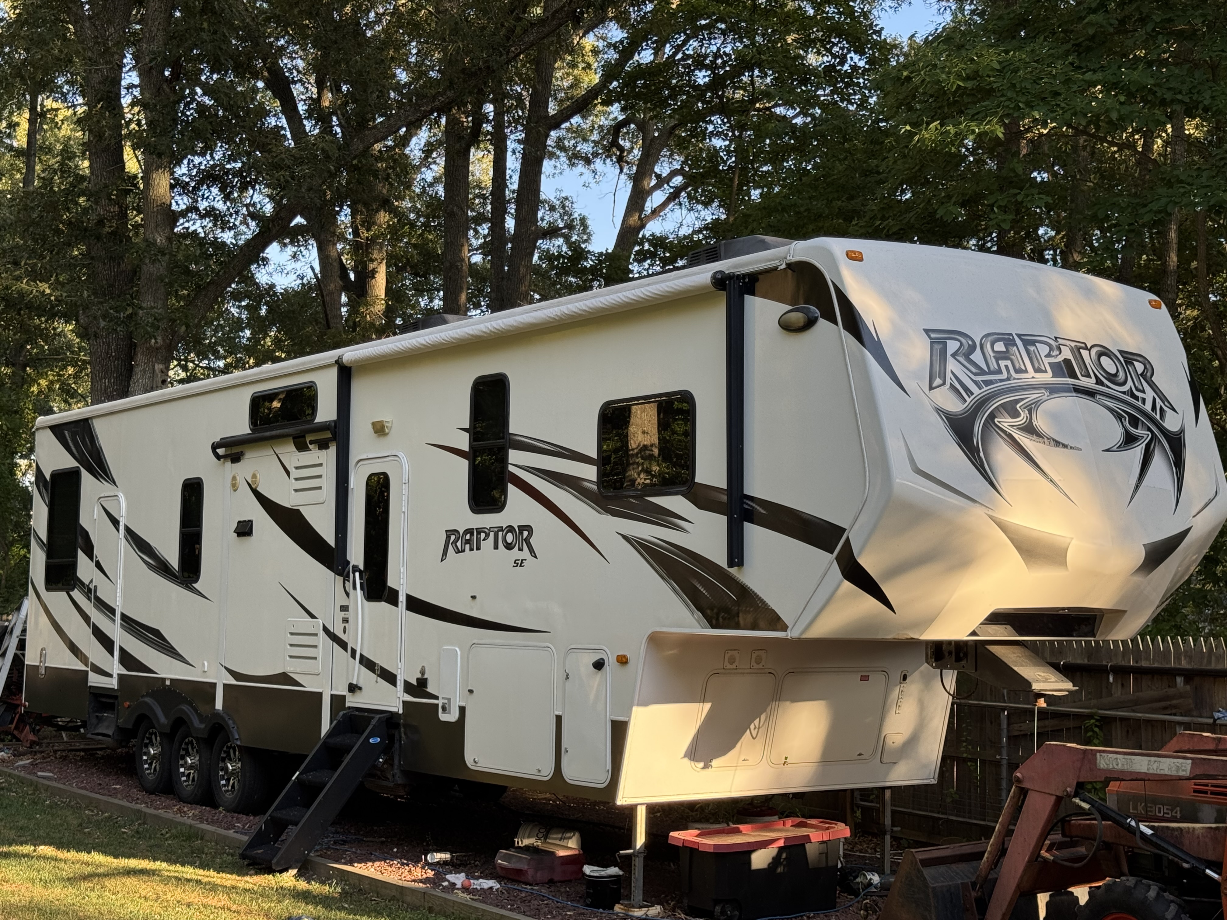 2013 Keystone RAPTOR 377SE RV