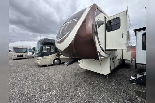 2015 Heartland BIGHORN 3010RE in gresham OR
