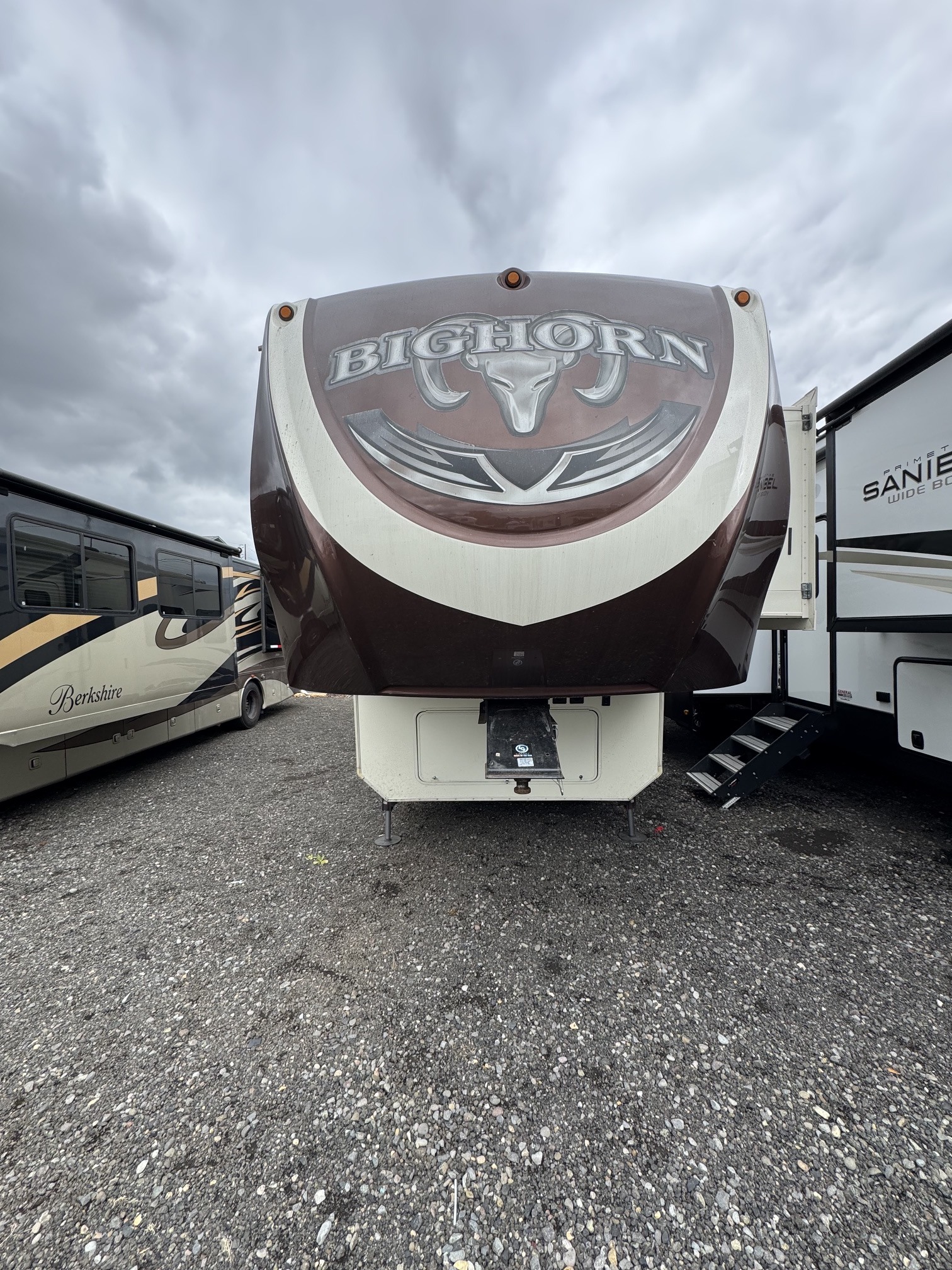 2015 Heartland BIGHORN 3010RE in gresham OR