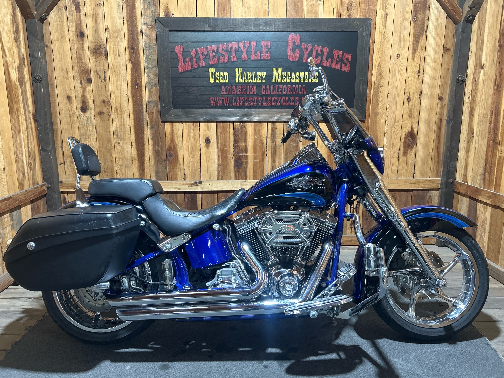2011 Harley-Davidson CVO™ Softail® Convertible CVO CONVERTIBLE in Anaheim, CA