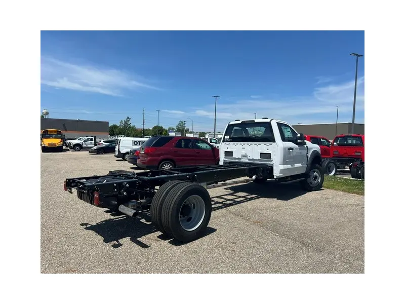 2026 FORD F600