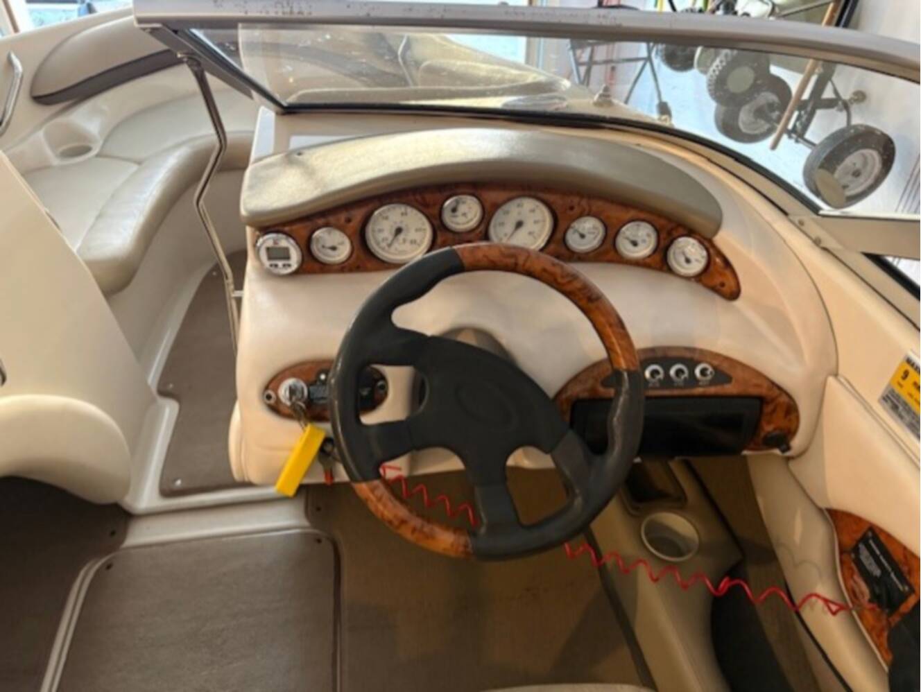 A photo of this 2003 Larson LXI 190