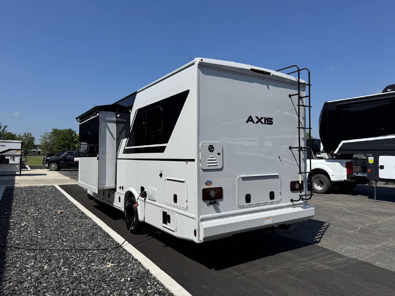 A photo of this 2027 Thor Motor Coach AXIS 26.1