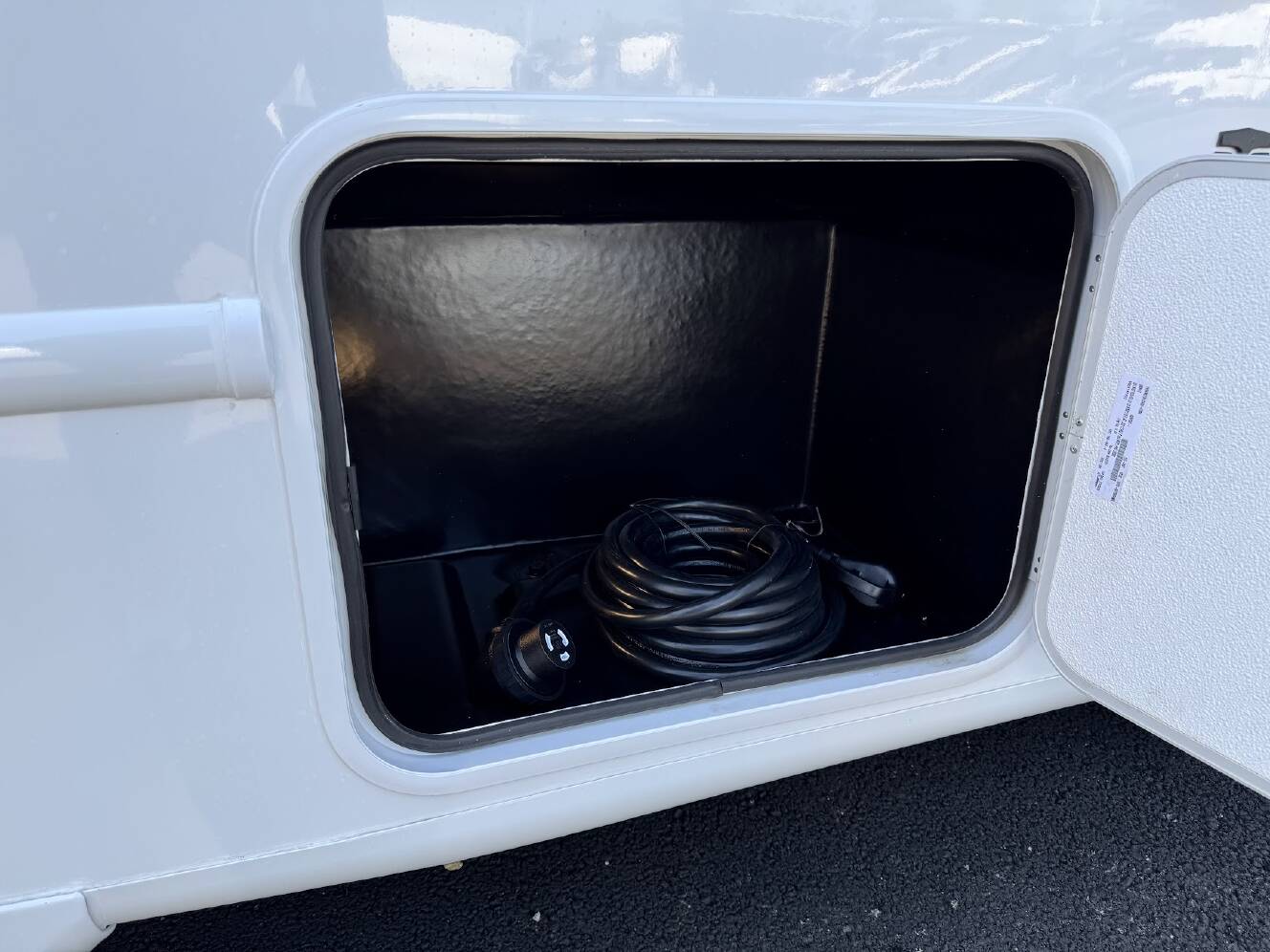 A photo of this 2027 Thor Motor Coach AXIS 26.1