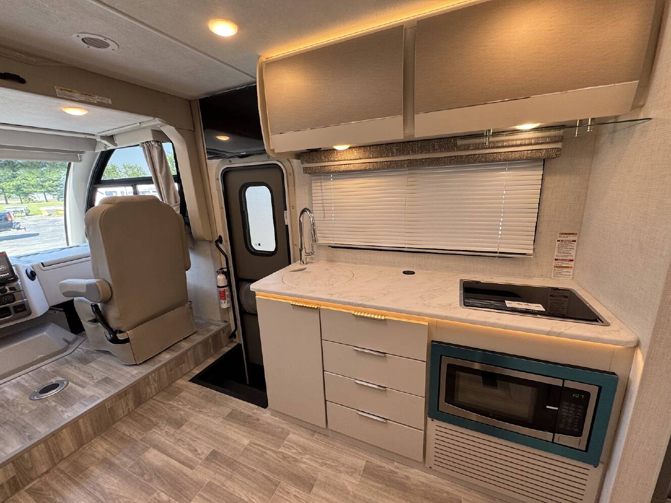 A photo of this 2027 Thor Motor Coach AXIS 26.1
