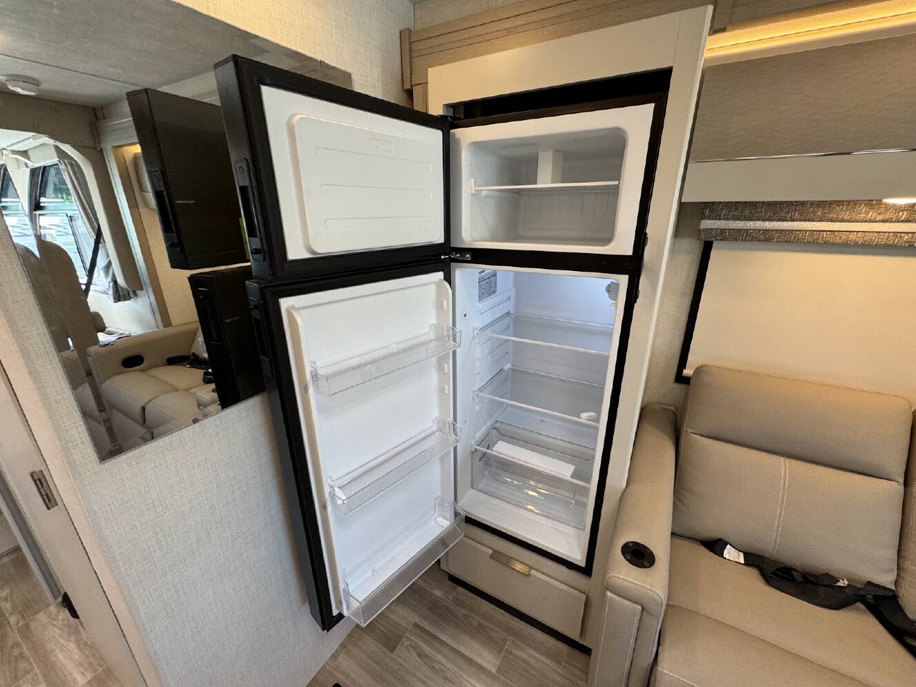 A photo of this 2027 Thor Motor Coach AXIS 26.1