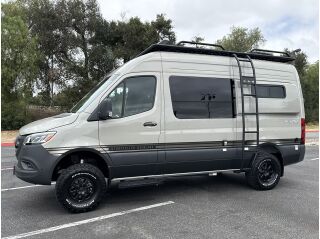 2027 STORYTELLER OVERLAND MODE BASE
