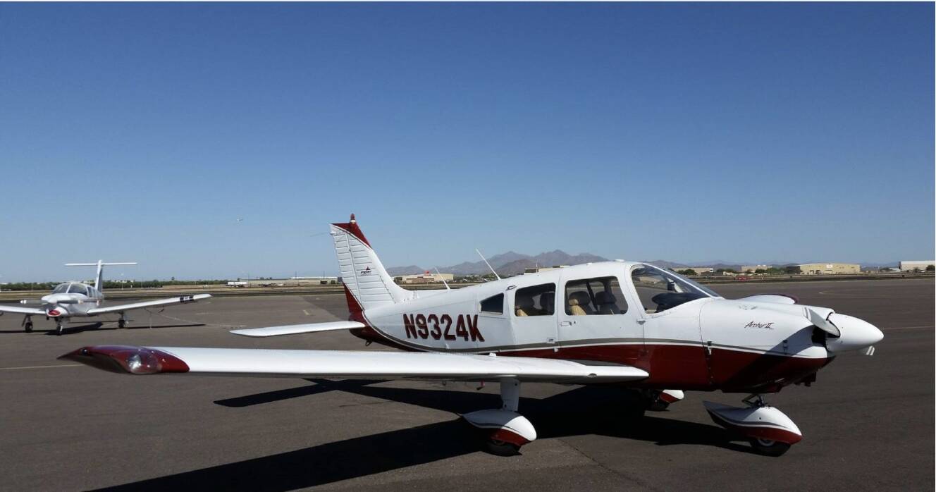 A photo of this 1976 Piper Archer